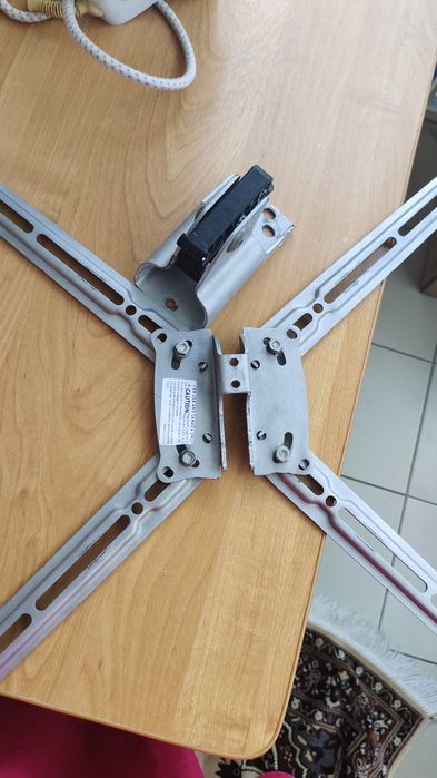 Продам кронштейн для телевизора