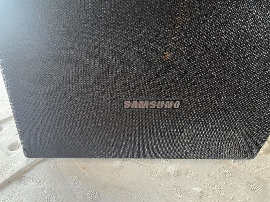 Vand 2 subwoofer Samsung si JVC