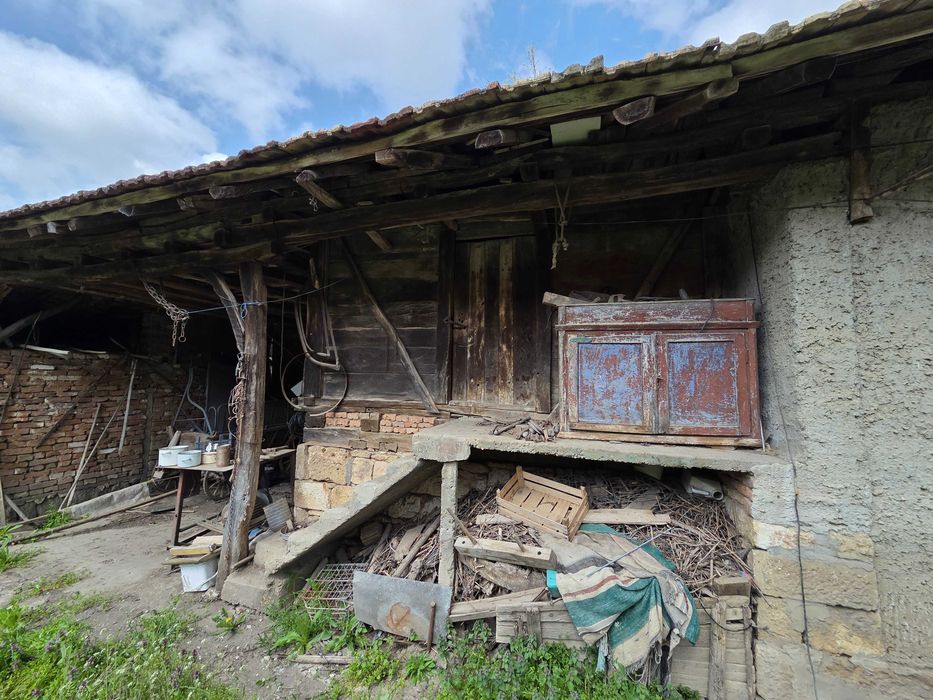 Къща в село Побит Камък, община Разград