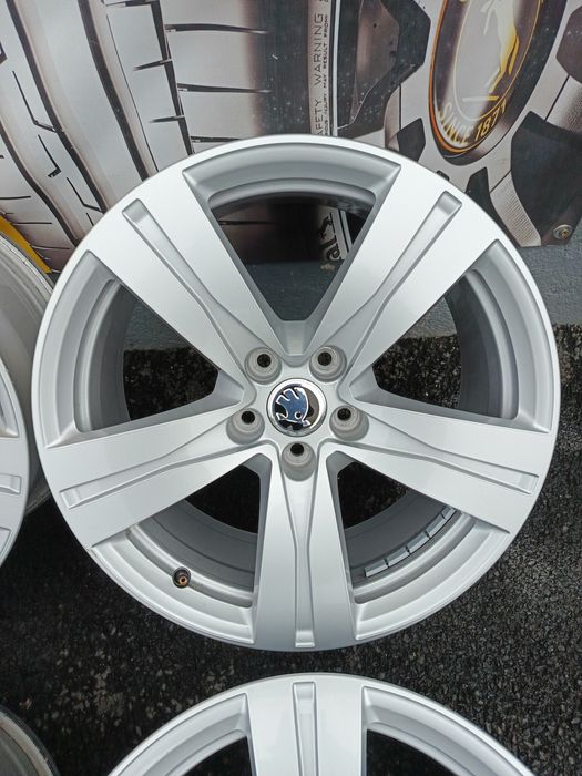 Jante Skoda Kodiak R18 5X112