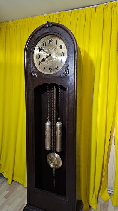 Ceas de podea vintage