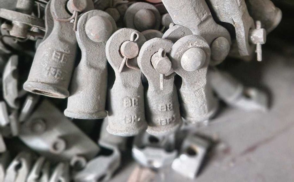 Арматура ЛЭП ушко однолапчатое скоба такелажная  ушко шарнирно, шайба