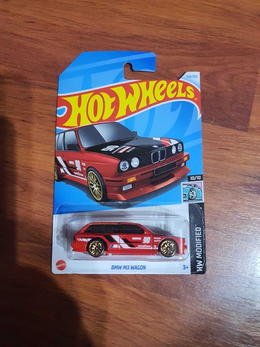 Hot Wheels BMW M3 WAGON + 92'' BMW M3 Дълга карта Америка