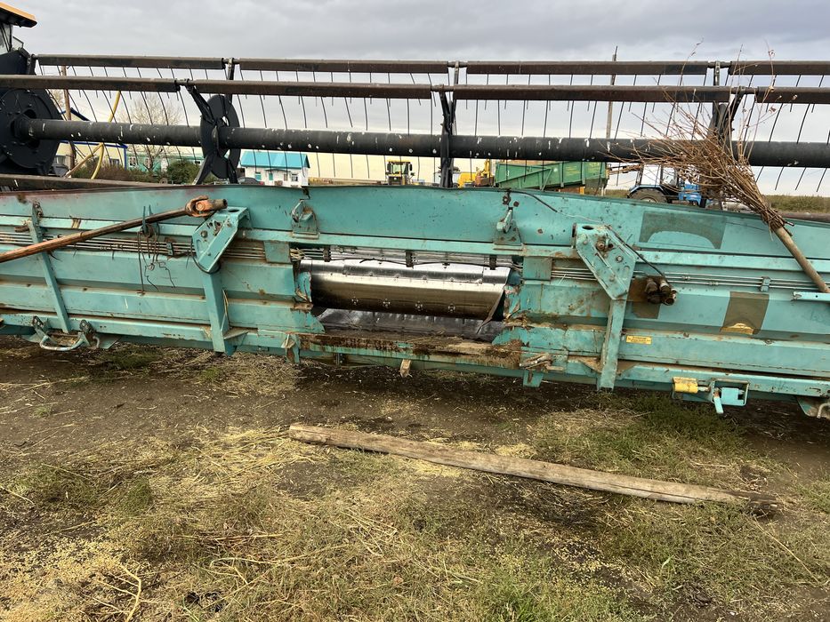 Продам комбайн Есиль-740