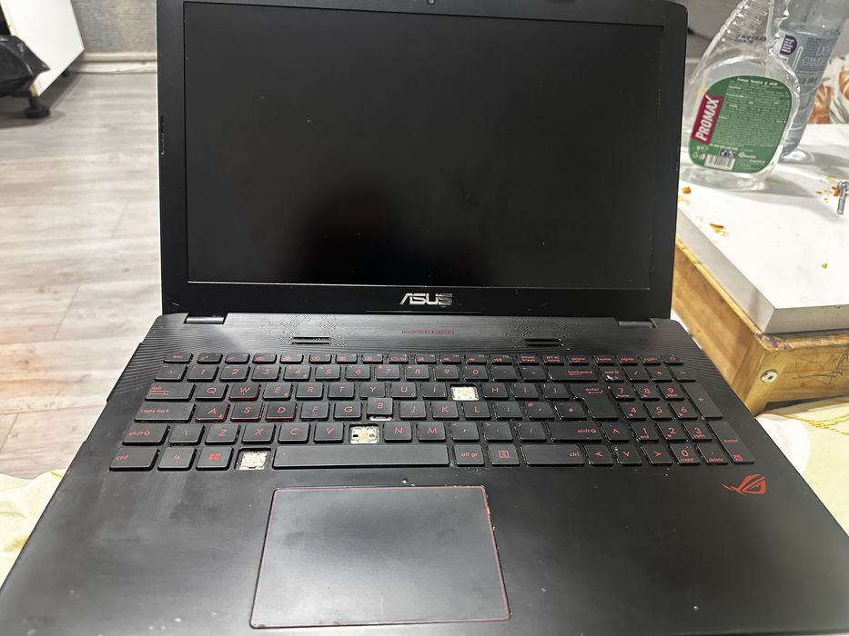 Asus gaming ROG i7(pret de display)