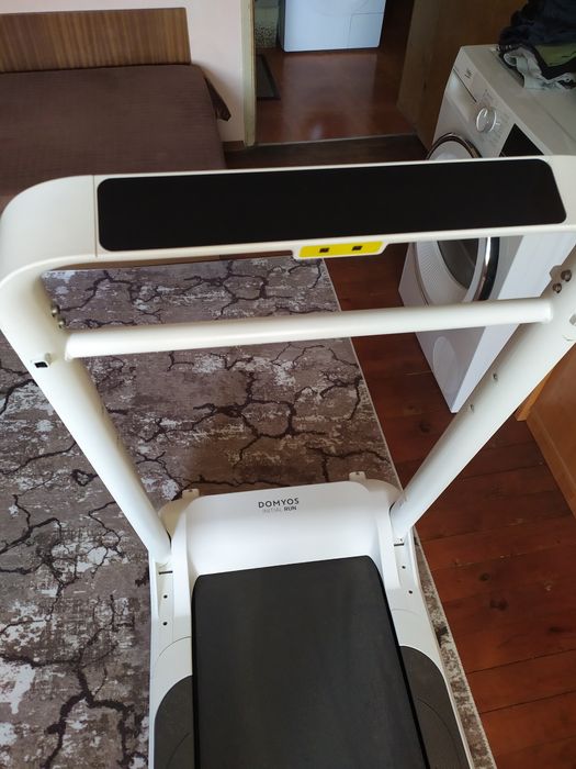 Сгъваема бягаща пътека в гаранция