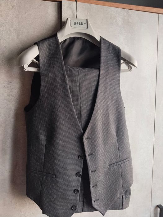 Продам мужской костюм