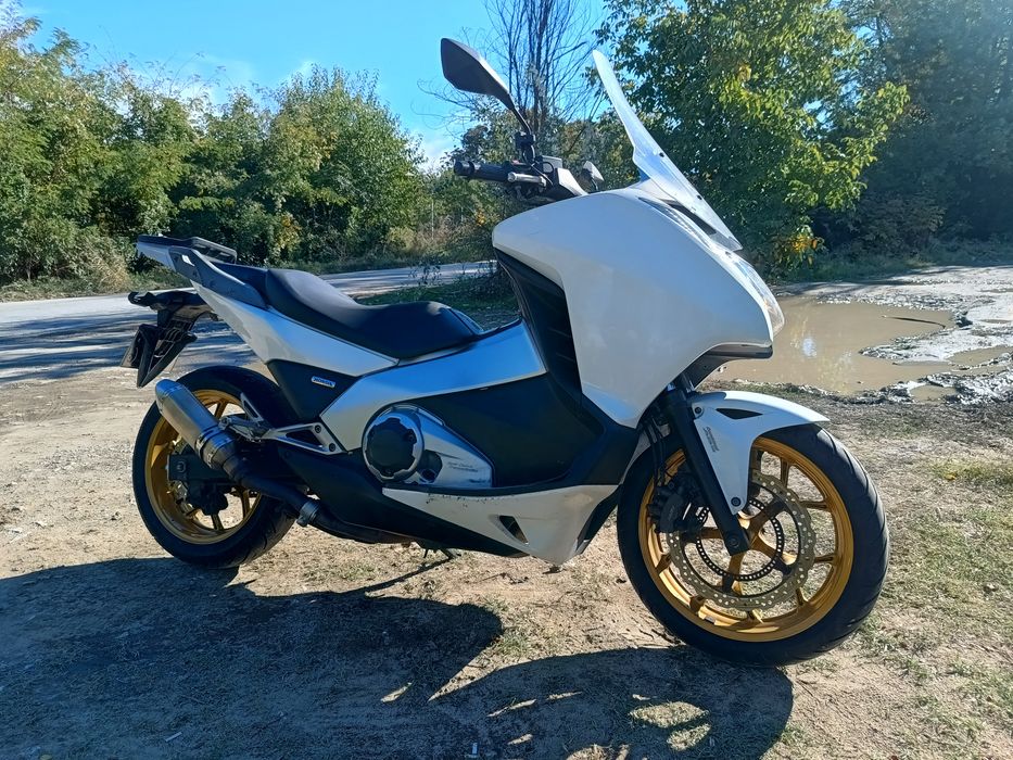 Honda Integra 700i  2012