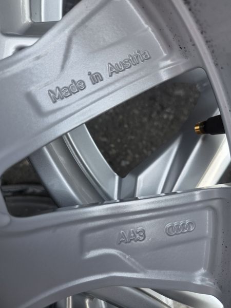 17цола Audi 5x112 Ауди 4бр Оригинални