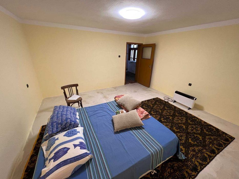 Продава се Къща в с. Кардам, Област Търговище - 132 кв.м за 348 €/кв.м - Снимка #2