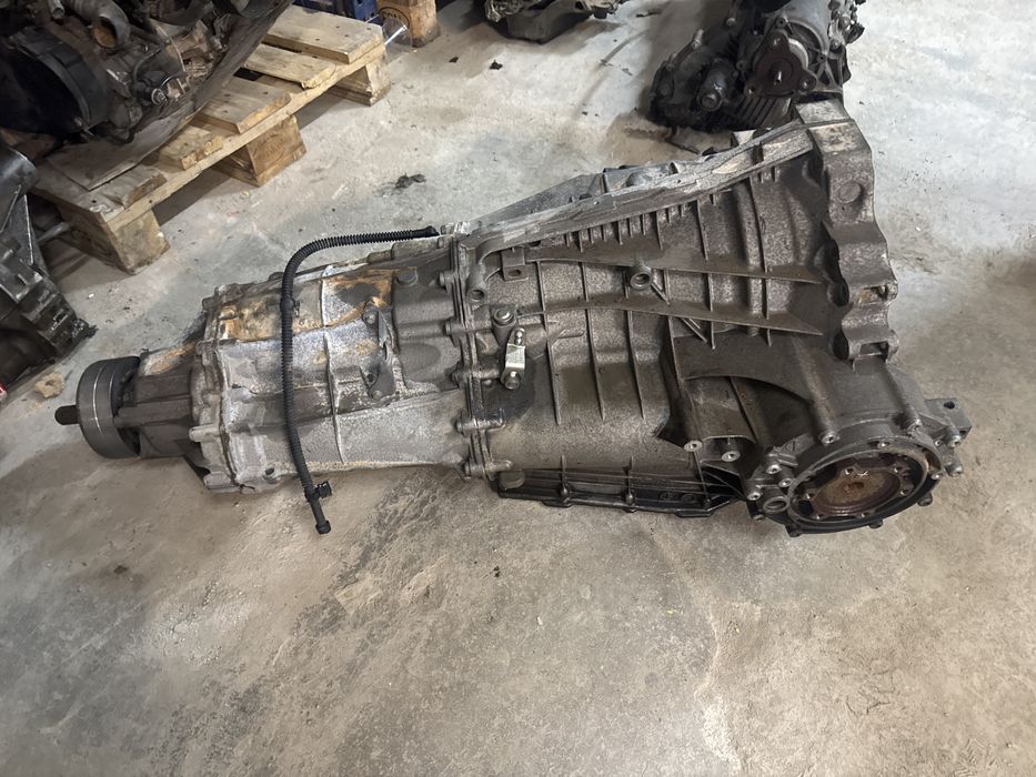 Скоростна кутия Ауди а6 ц7 а7 4г 3.0 245кс audi a6 c7 a7 4g 3,0 tdi