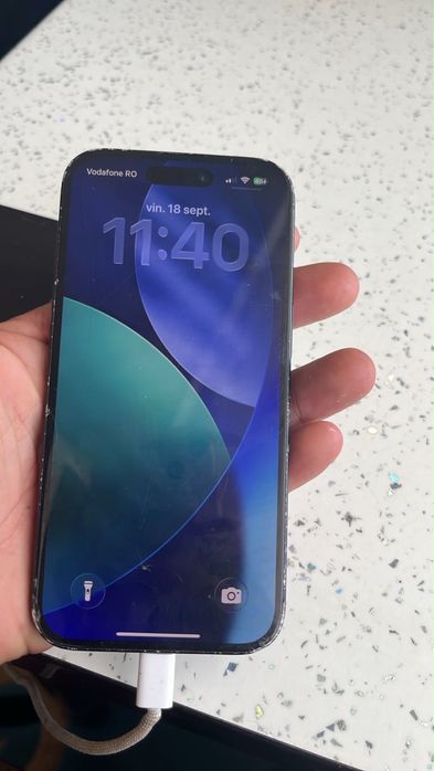Vand iphon 15 in stare perfecta