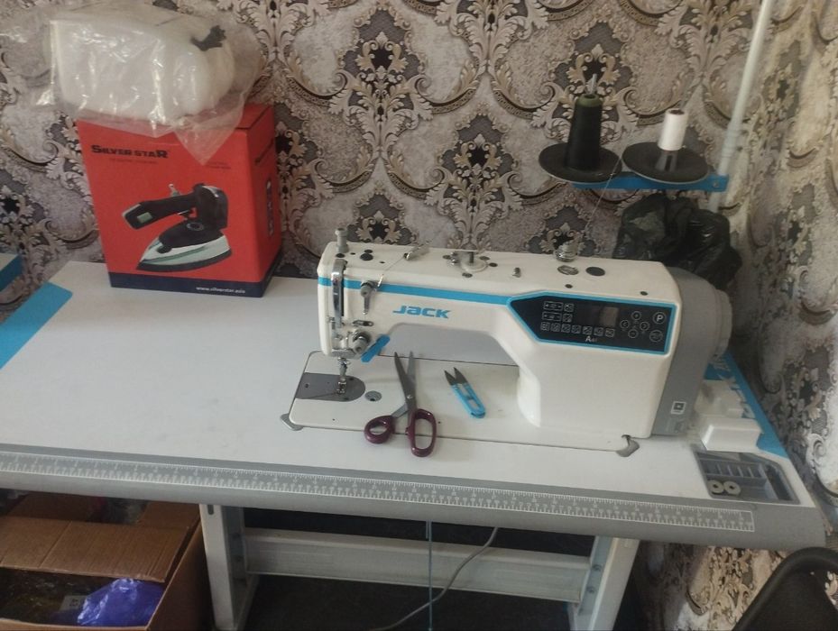 Jack a4f atfamat tori chok e4s averlo