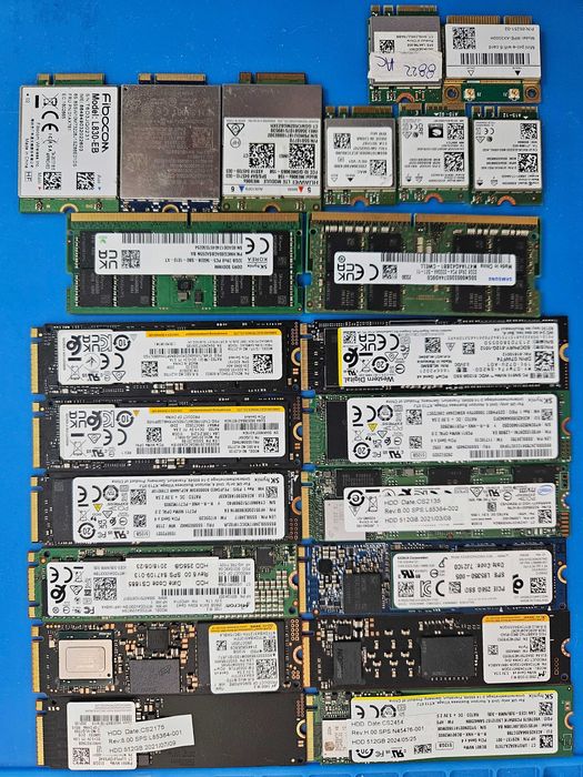 NVME 512GB si 1TB Wifi 6 Sim 4G