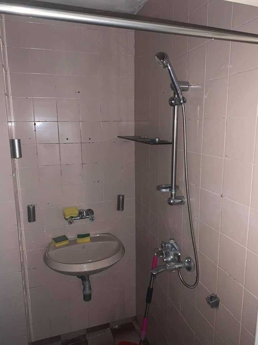 Дава се под наем Двустаен апартамент в Бургас, Лазур - 60 кв.м за 178.5 € - Снимка #3