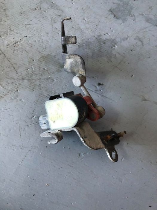 senzor far stanga  3.0 hdi 241 cp dt20c citroen c5 peugeot 407