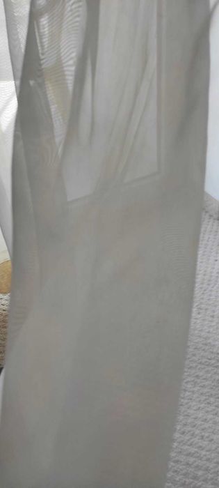 Продавам пердета