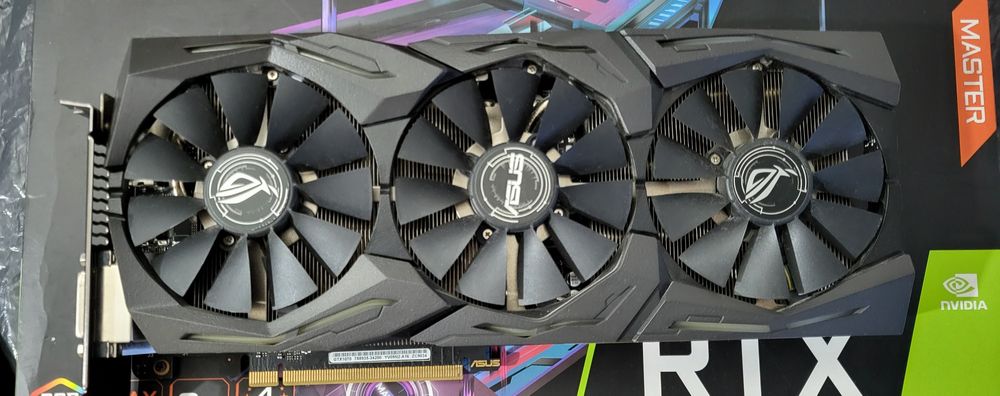 Placa video ASUS GeForce® GTX 1070 STRIX, 8GB GDDR5, 256-bit