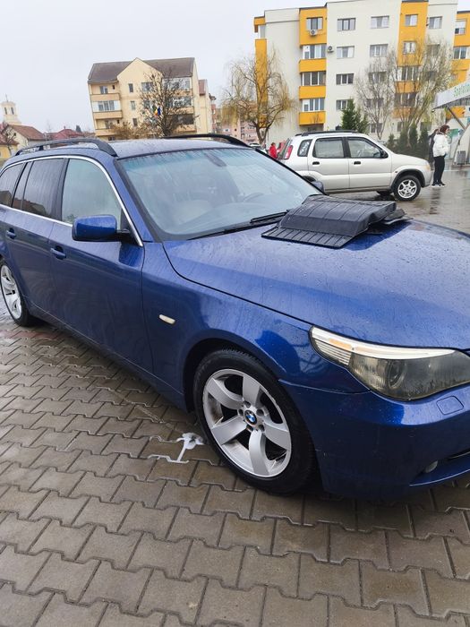 Vând BMW e61 525d