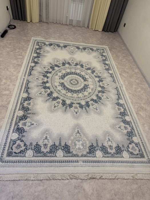 Срочно Продам ковер 25000 тг