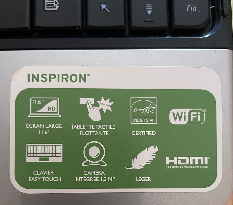 Лаптоп Dell Inspiron P03T