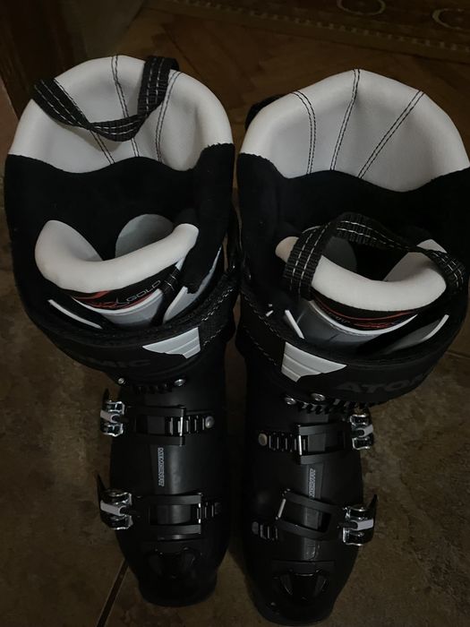 Vând clăpari Atomic Hawx Prime 110 mărimea 27-27.5