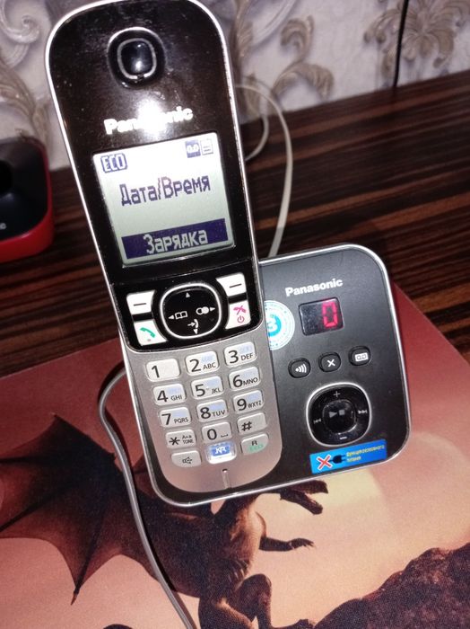 Продам радиотелефон  Panasonic с автоответчиком