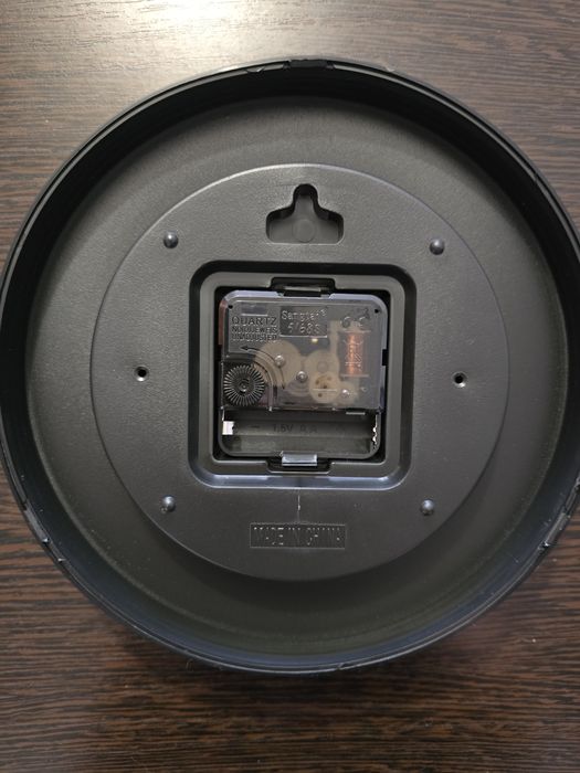 Английский алфавит часы