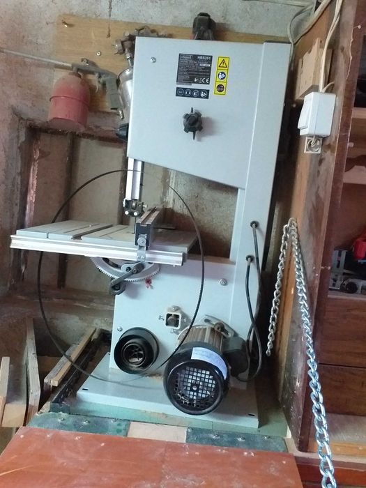 Продавам дърводелски машини почти нови