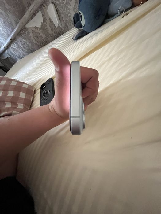 Айфон 15 100% акб идеал