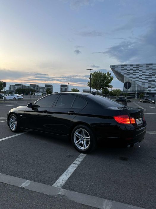 BMW Seria 520 F10