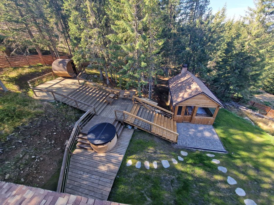 Pachet SAUNA cu CIUBAR,  DUS, JACUZZIl, mobila ,  polipropilena