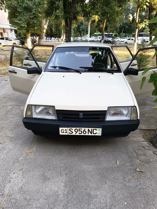 Продается Lada 2109