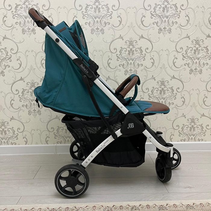 Детская коляска.