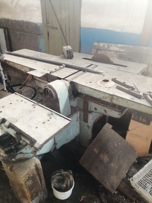 Циркулярка с фуганком