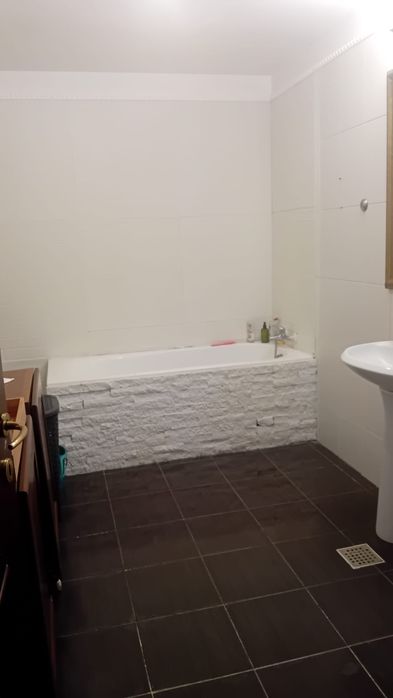 Apartament 5 camere București