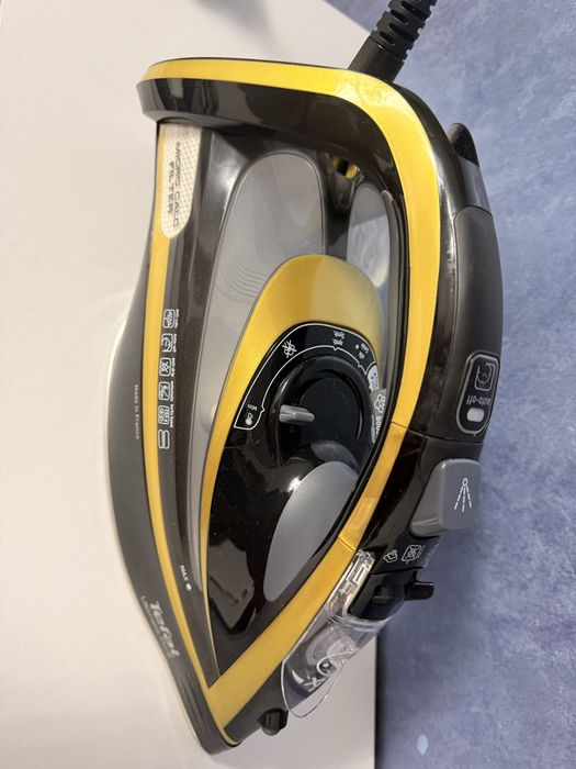 Fier de calcat Tefal profesional nou Ultimate Pure FV9865