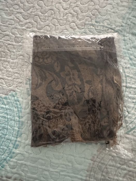 Дамски елегантни Шалове