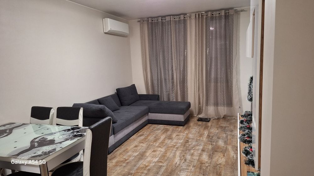 Дава се под наем Двустаен апартамент в Бургас, Меден рудник - зона А - 55 кв.м за 306 € - Снимка #1