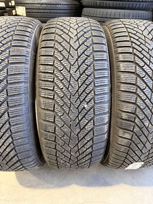 235/50/20 PIRELLI 4бр