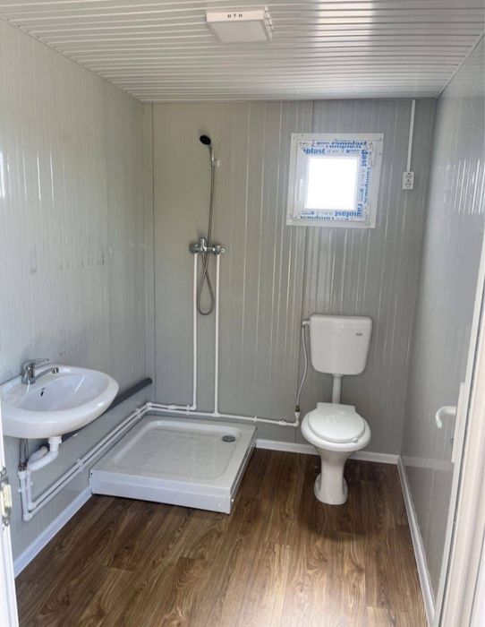 Vand containere modulare cu grup sanitar utilat