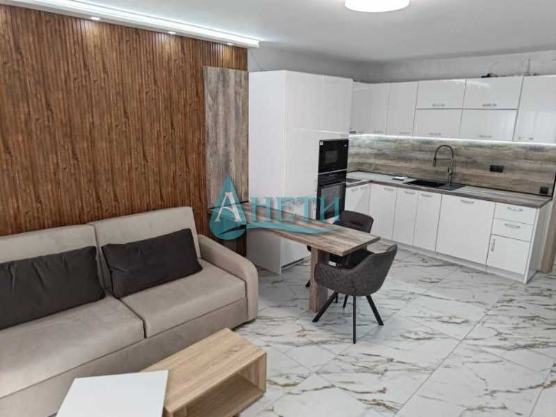 Дава се под наем Двустаен апартамент в София, Зона Б-18 - 68 кв.м за 997.05 € - Снимка #1