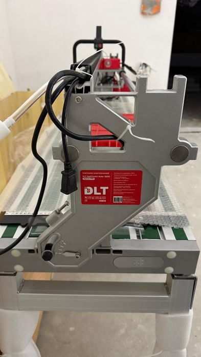 Плиткорез DLT электрический OptiTronic Auto-1600 PRO