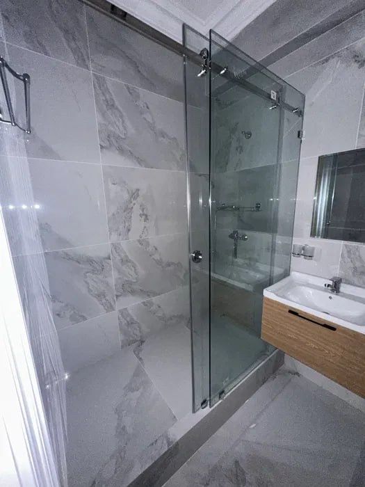 Кизларга шерикликка квартира