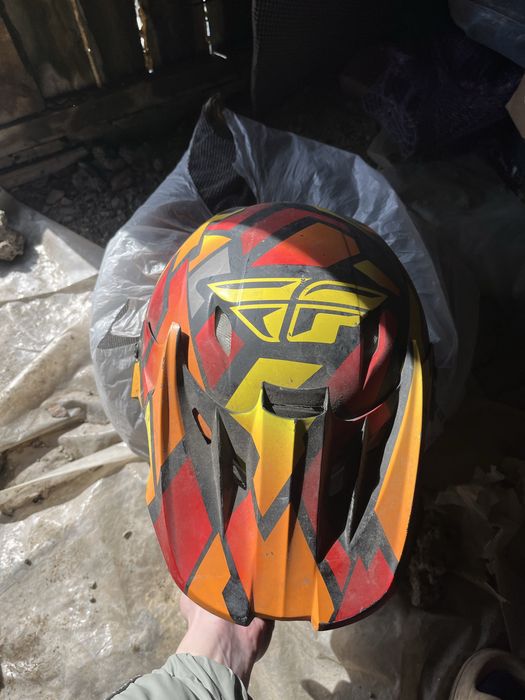 Продам шлем 20.000