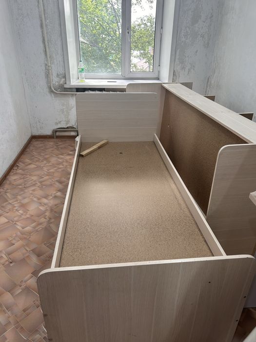 Продам 1 местную кровать