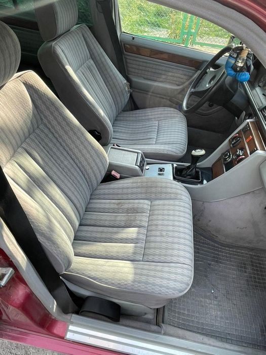 Мерседес продается