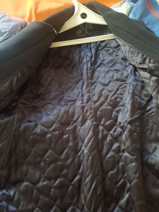 Продам пальто осеннее