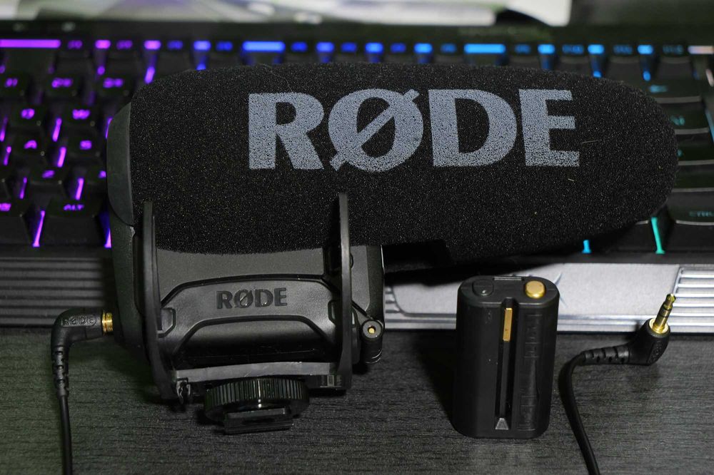 RODE Videomic Pro+ Microfon de camera directional