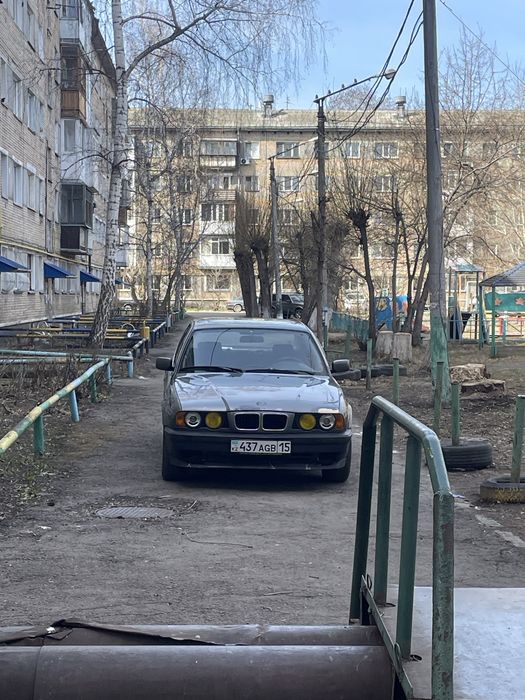 Продам bmw e34 520i